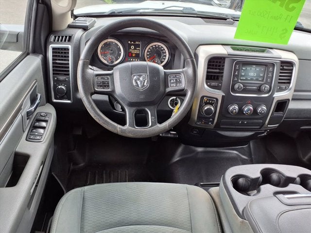 2017 RAM 1500 SLT