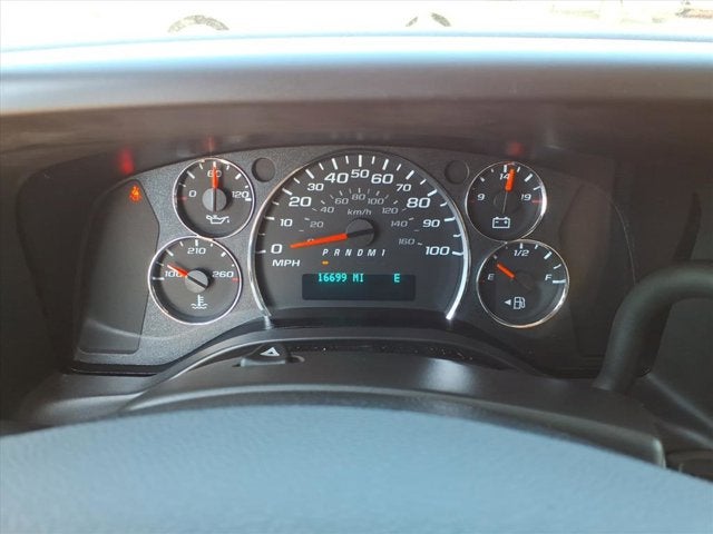 2025 Chevrolet Express LT Passenger