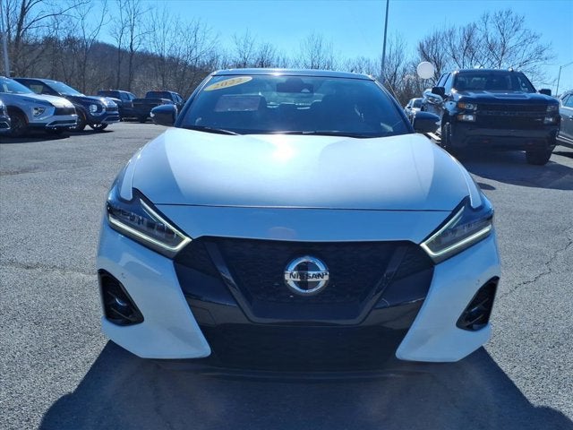 2022 Nissan Maxima SR