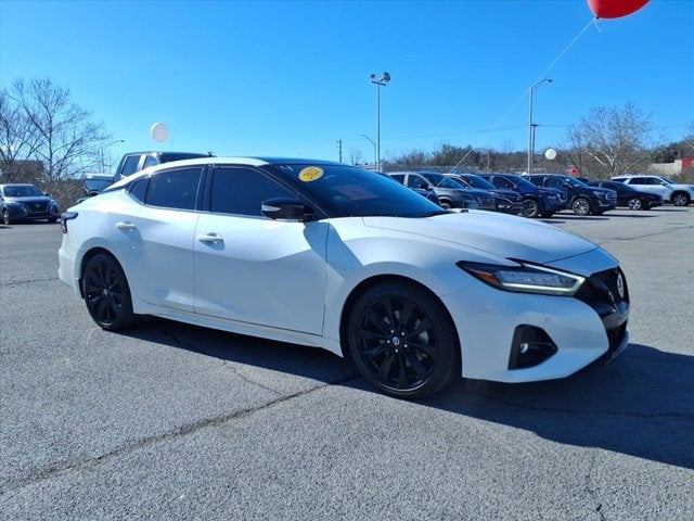 2022 Nissan Maxima SR
