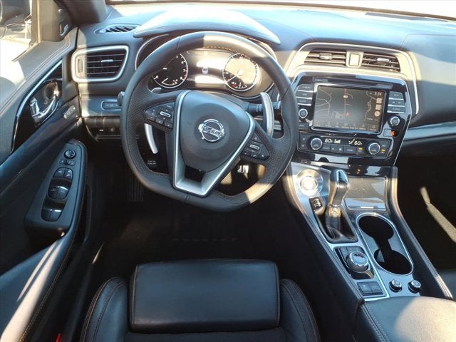 2022 Nissan Maxima SR