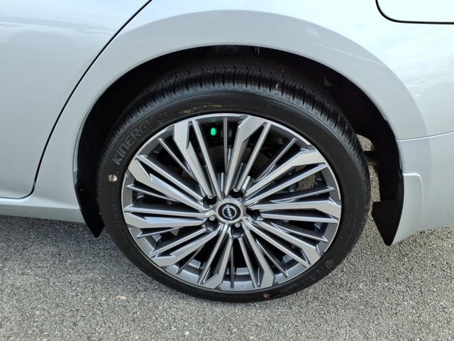 2025 Nissan Altima 2.5 SL