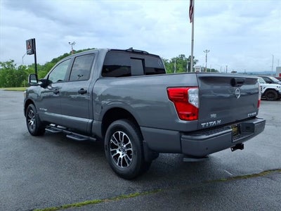 2024 Nissan Titan SV