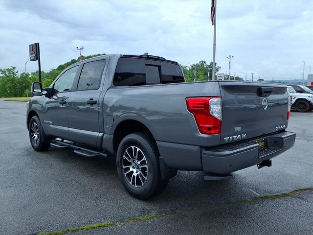 2024 Nissan Titan SV