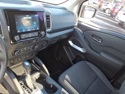 2022 Nissan Frontier SV