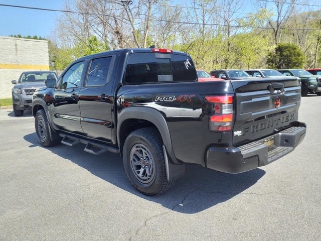 2025 Nissan Frontier PRO-4X