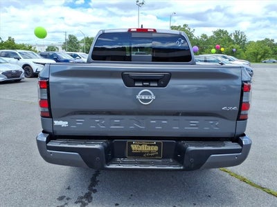 2025 Nissan Frontier SV