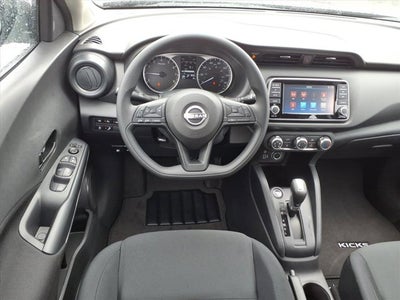2025 Nissan Kicks Play S