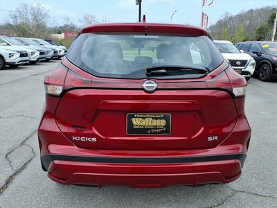 2024 Nissan Kicks SR