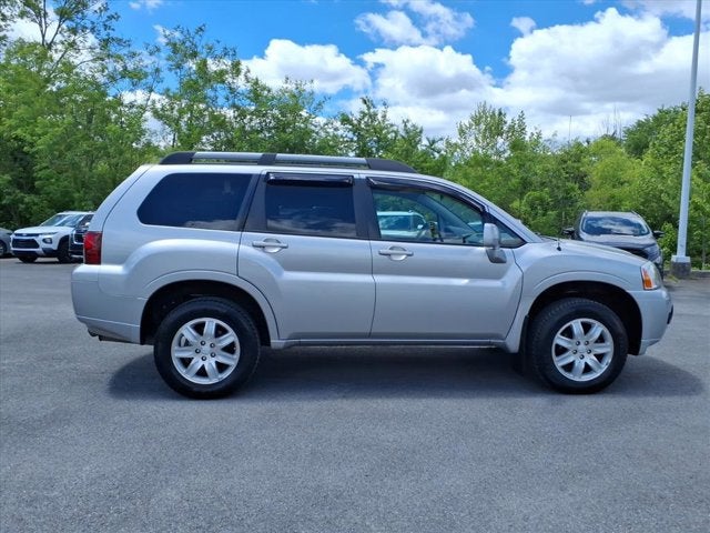 2011 Mitsubishi Endeavor LS