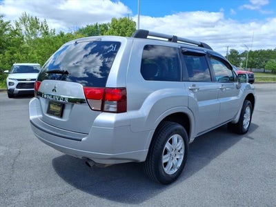 2011 Mitsubishi Endeavor LS
