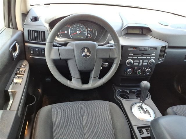 2011 Mitsubishi Endeavor LS