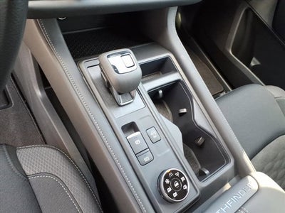 2025 Nissan Pathfinder S