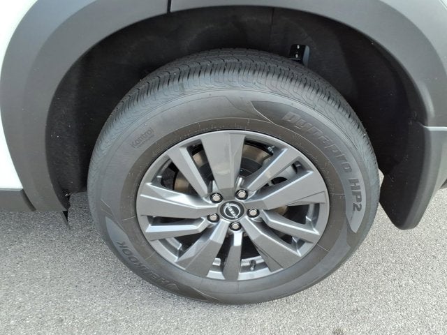 2025 Nissan Pathfinder S