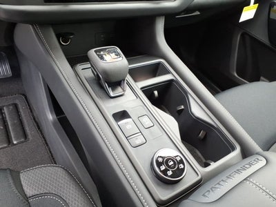 2025 Nissan Pathfinder S