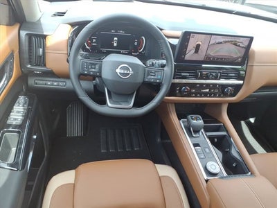 2026 Nissan Pathfinder Platinum