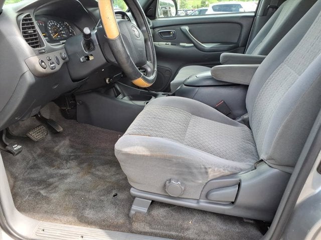 2004 Toyota Tundra SR5