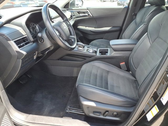 2024 Mitsubishi Outlander SE