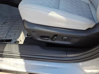 2024 Mitsubishi Outlander SEL