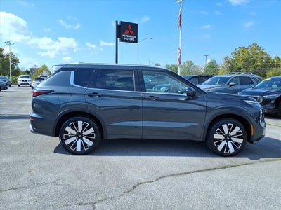 2025 Mitsubishi Outlander SEL