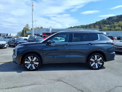 2025 Mitsubishi Outlander SEL