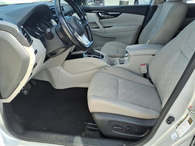 2020 Nissan Rogue Sport SV