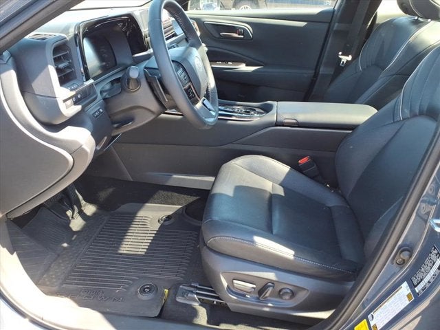 2025 Toyota Crown Signia Limited